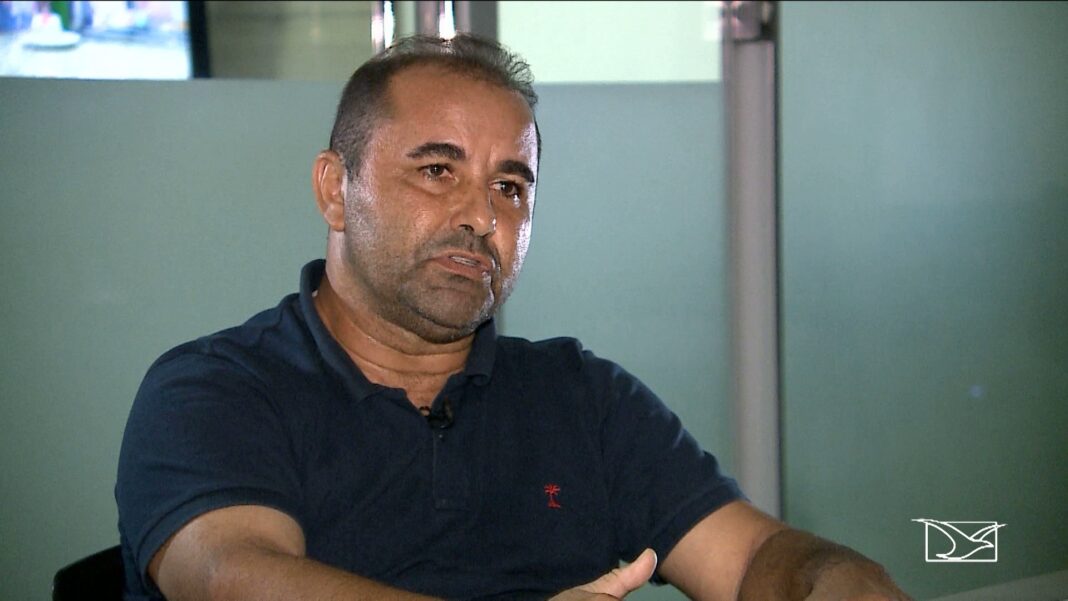 justica-determina-o-afastamento-de-sydnei-pereira-da-prefeitura-de-anajatuba justica-determina-o-afastamento-de-sydnei-pereira-da-prefeitura-de-anajatuba