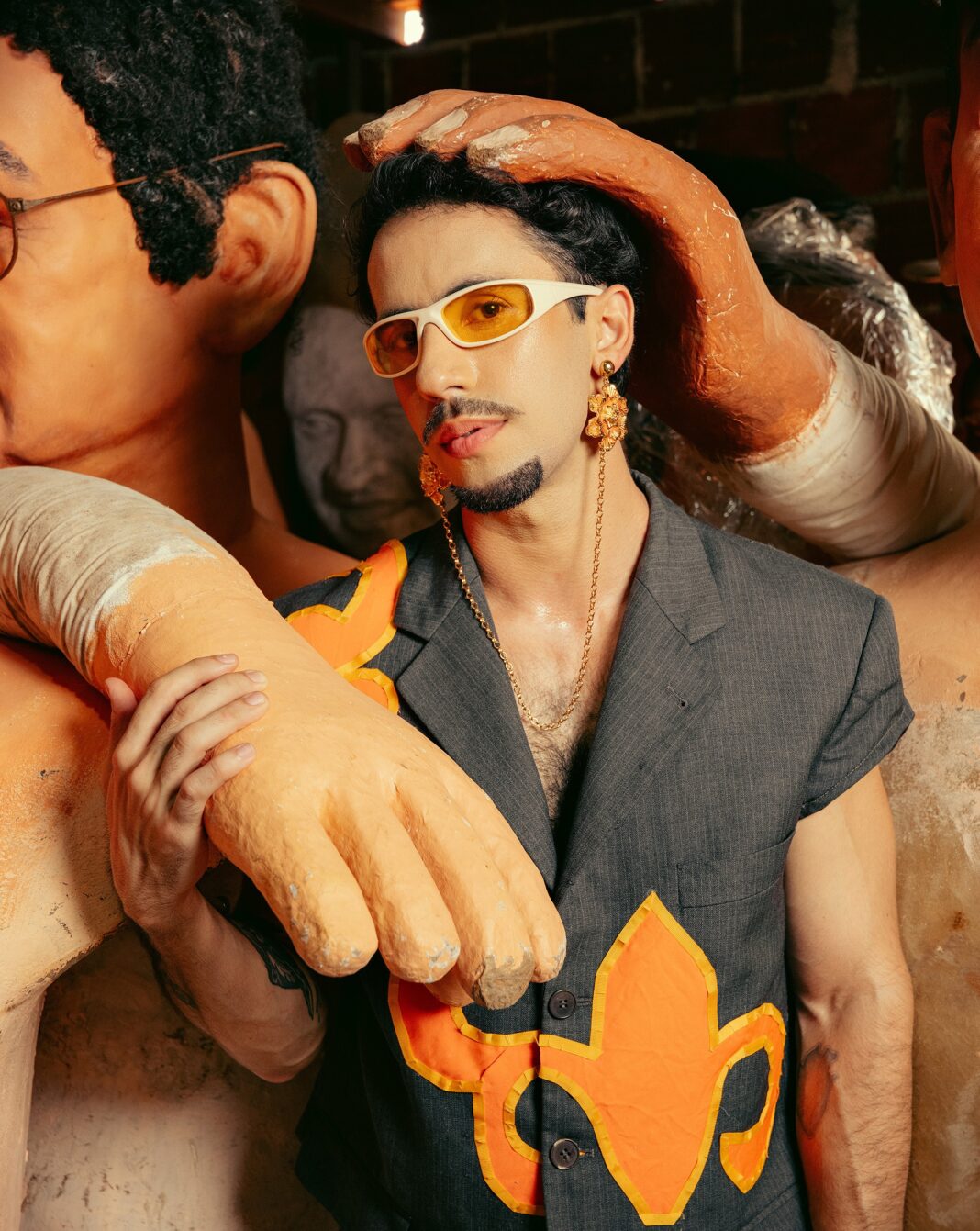 romero-ferro-apronta-o-album-‘ouro’-enquanto-brinca-‘carnaval-do-desejo’ romero-ferro-apronta-o-album-‘ouro’-enquanto-brinca-‘carnaval-do-desejo’