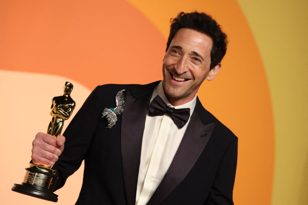 adrien-brody-bateu-recorde-de-discurso-mais-longo-do-oscar,-segundo-guinness adrien-brody-bateu-recorde-de-discurso-mais-longo-do-oscar,-segundo-guinness