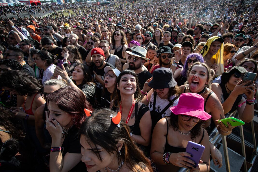 lollapalooza-2025:-line-up,-como-chegar,-o-que-levar,-ingressos-e-mais-perguntas-e-respostas