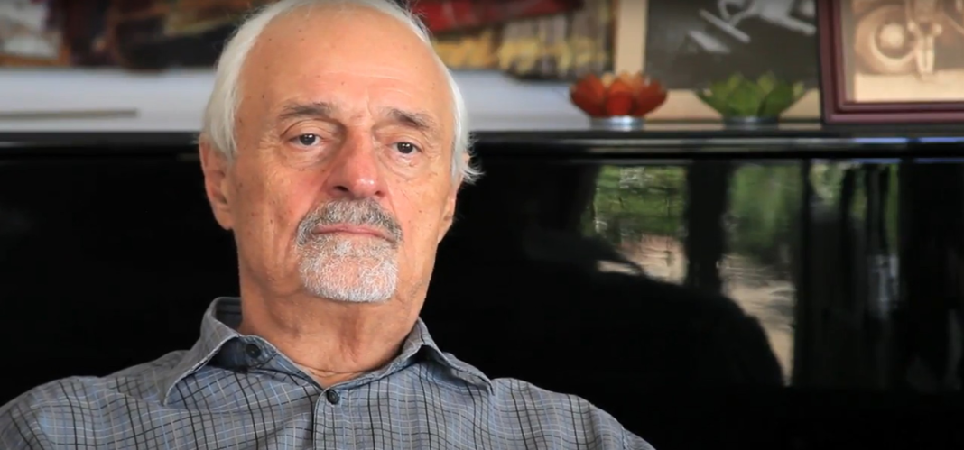 ted-kotcheff,-diretor-de-‘rambo’,-morre-aos-94-anos ted-kotcheff,-diretor-de-‘rambo’,-morre-aos-94-anos