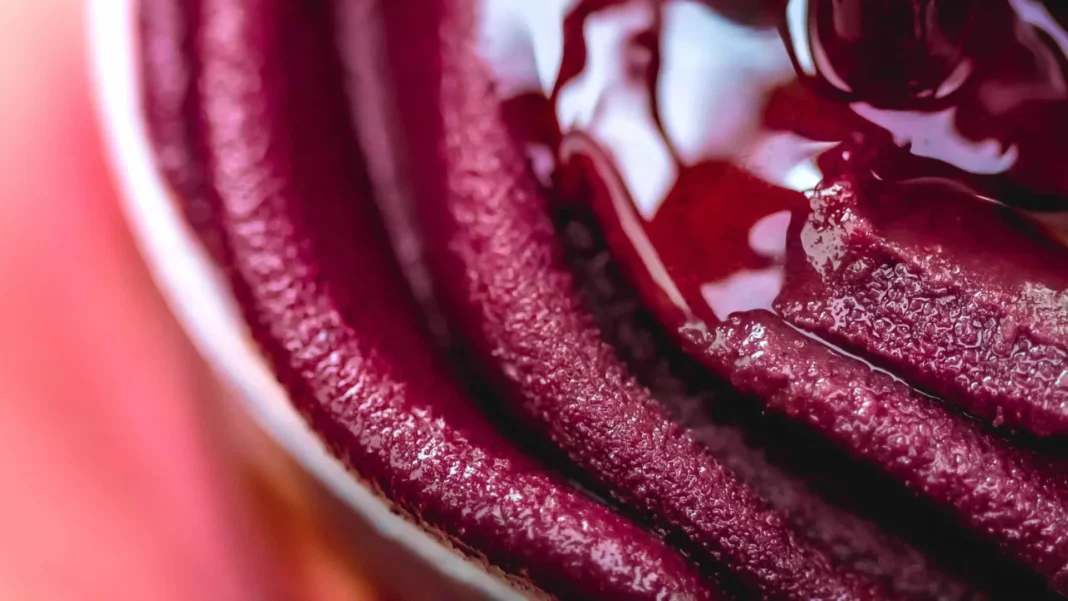 policia-investiga-morte-de-bebe-e-internacao-de-mulher-apos-comer-acai-em-natal