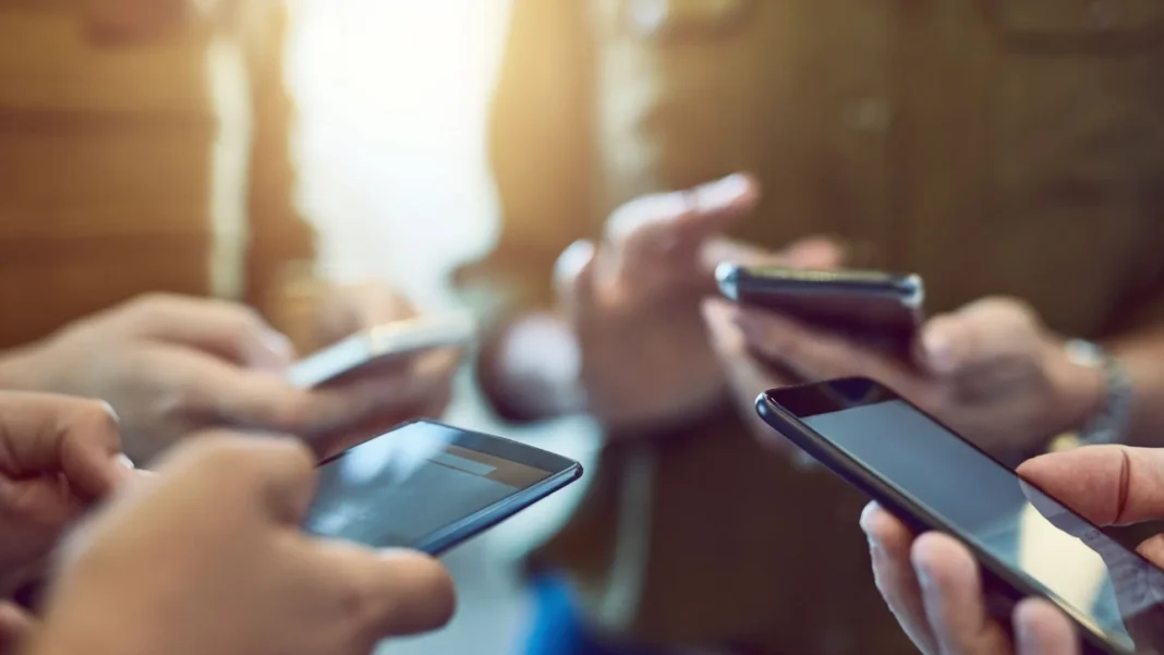 objetos-do-cotidiano-que-mais-acumulam-bacterias-e-como-se-proteger objetos-do-cotidiano-que-mais-acumulam-bacterias-e-como-se-proteger