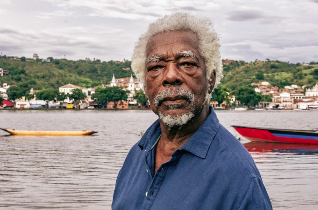 mateus-aleluia-emerge-de-mar-de-amor-com-album-solo-de-musicas-ineditas