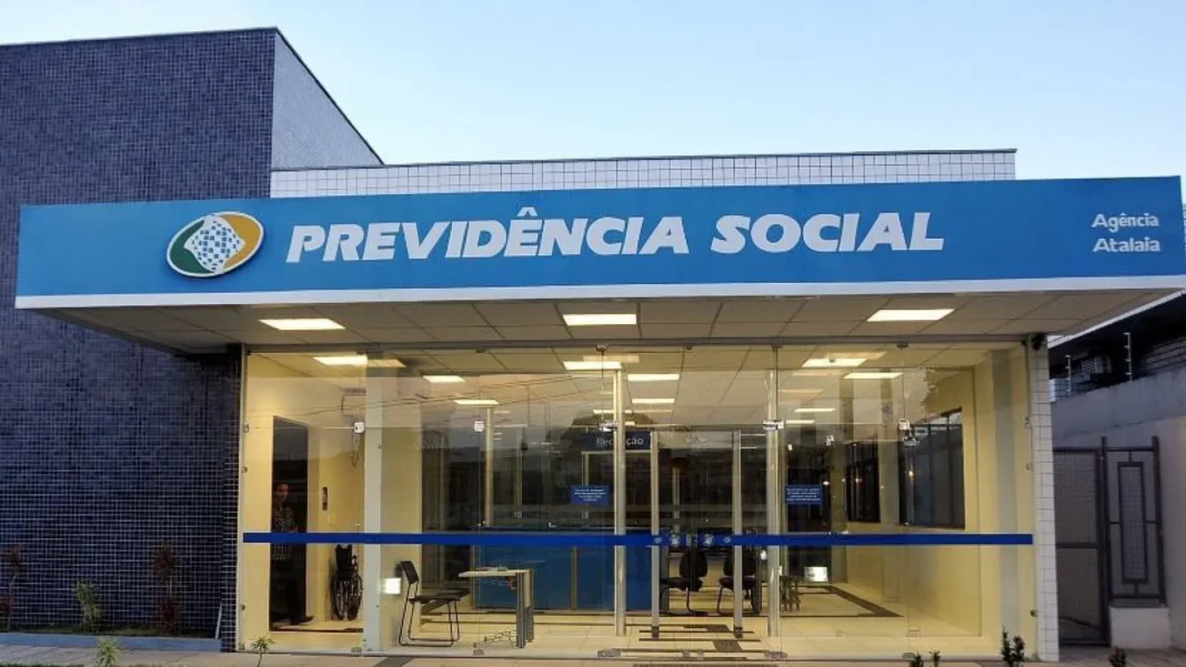 ministro-da-previdencia-diz-esperar-que-ressarcimentos-do-inss-sejam-feitos-bem-antes-de-31/12