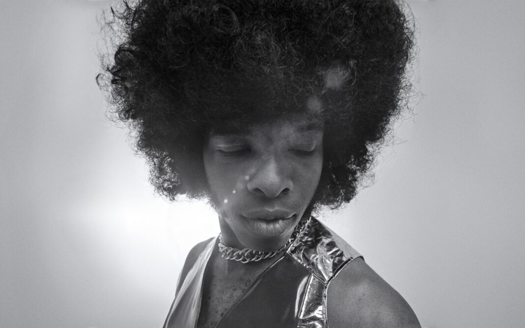 sly-stone,-vocalista-pioneiro-do-funk-americano-com-a-family-stone,-morre-aos-82-anos