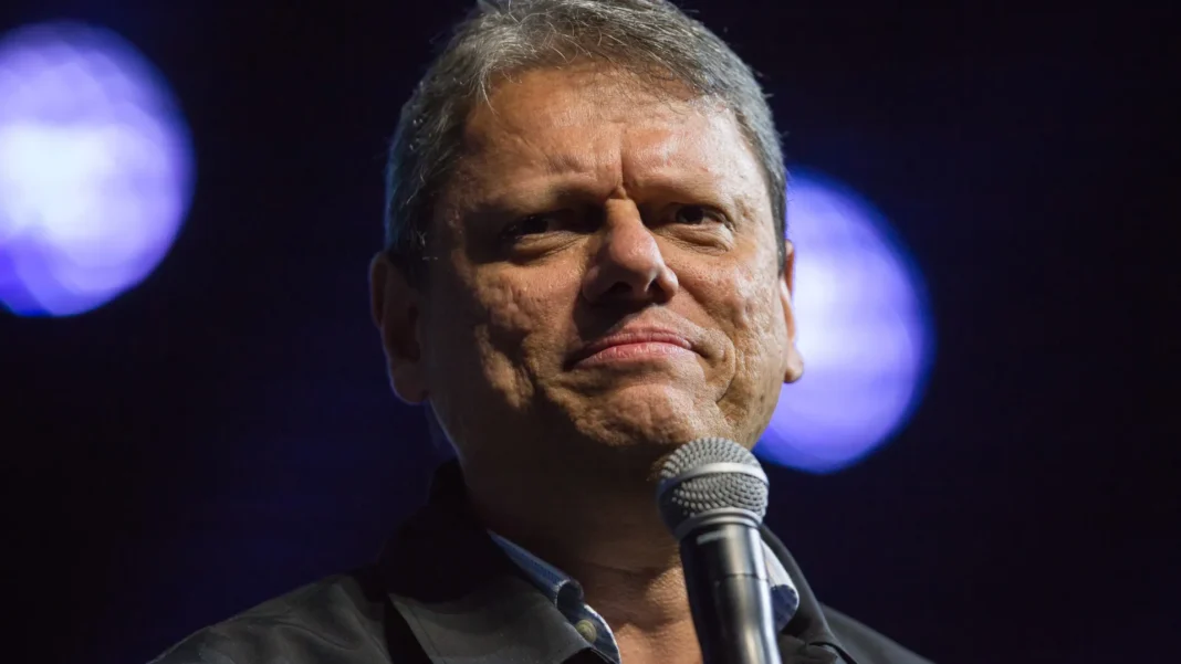 gestao-tarcisio-tenta-mudar-carreira-de-pesquisador,-mas-categoria-protesta