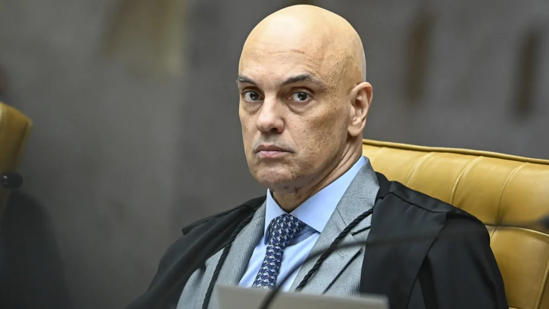 moraes-vota-por-condenar acusado-de-furtar-bola-autografada-por-neymar