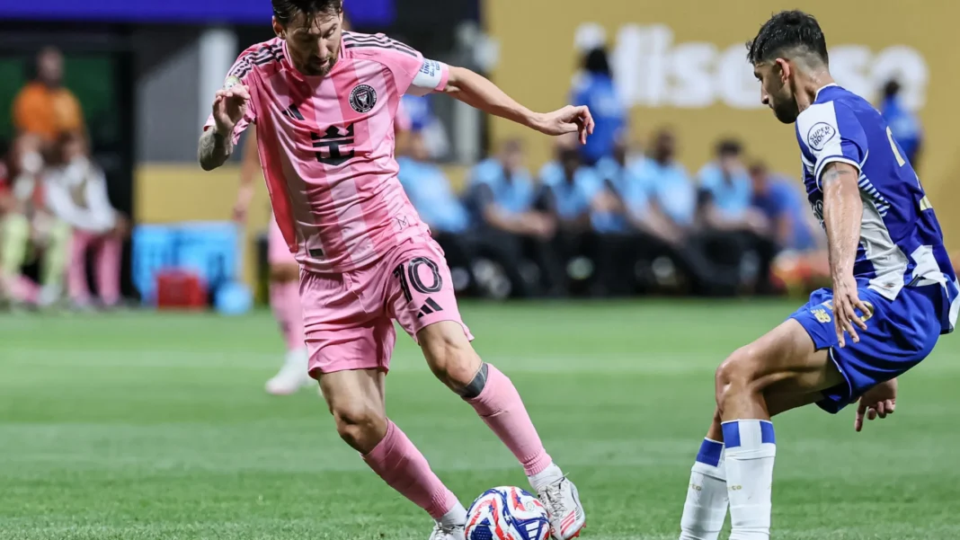 eliminado,-porto-faturou-mais-no-mundial-que-na-liga-europa