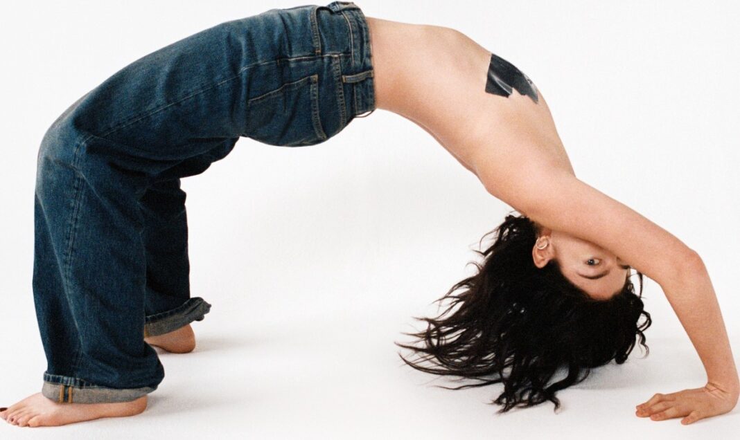 lorde-se-abre-sobre-transtorno-alimentar-em-novo-disco:-‘parte-de-mim-gritava:-nao-se-exponha’ lorde-se-abre-sobre-transtorno-alimentar-em-novo-disco:-‘parte-de-mim-gritava:-nao-se-exponha’