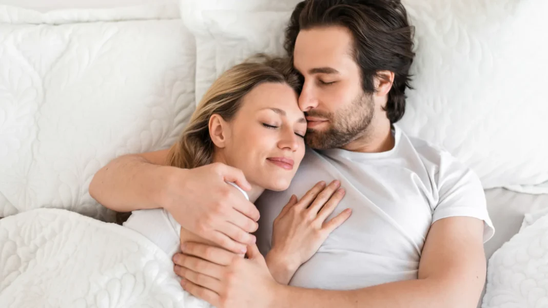 dormir-de-conchinha-pode-reduzir-estresse-e-fortalecer-vinculos-afetivos