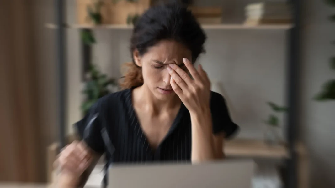 medicamentos-semelhantes-ao-ozempic-podem-tratar-enxaquecas-cronicas