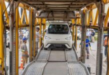 BYD completa primeiro carregamento do modelo Dolphin Mini em Camaçari