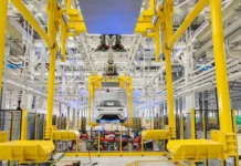 BYD oferece 200 vagas de emprego em fábrica na Bahia