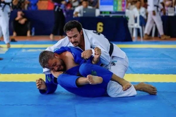 Jiu-jitsu-em-Camacari.jpg