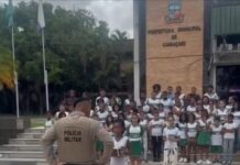 Policial Militar se emociona ao ser padrinho de formatura em Camaçari