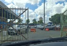 Mudança no estacionamento da Feira de Camaçari gera congestionamento