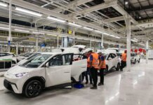 BYD Inicia 2º Turno em Camaçari e Aumenta Produção na Fábrica