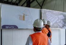 Brasil processa BYD e contratadas por condições de trabalho análogas à escravidão