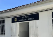 Casal é encontrado morto dentro de porta-malas em Camaçari
