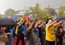 Fiéis celebram Domingo de Ramos e início da Semana Santa em Camaçari