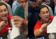 Vereador rasga contracheque de professora em sessão e sindicato reage