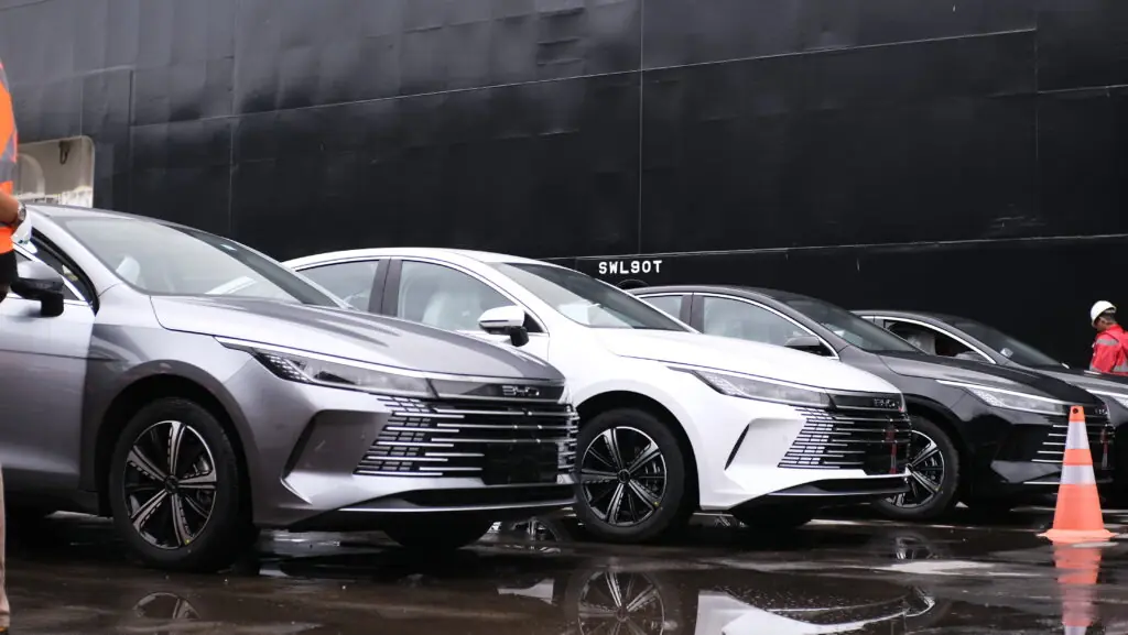 Carros elétricos BYD