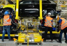 Chineses anunciam megacomplexo industrial de R$ 5,5 bi com 10 mil empregos no Brasil