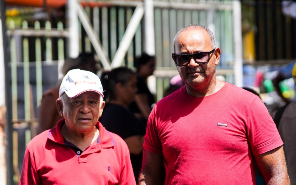 Genilson Cecílio ao lado do pai