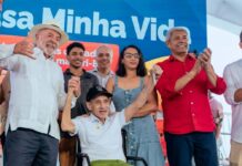 Lula entrega 384 casas do Minha Casa, Minha Vida em Camaçari