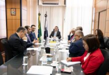 Ministro do Trabalho visita expansão da fábrica da BYD em Camaçari