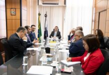 Ministro do Trabalho visita expansão da fábrica da BYD em Camaçari