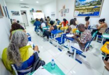 Prefeitura oferece curso gratuito de espanhol para profissionais do turismo em Arembepe