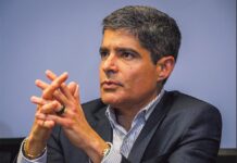 INVESTIGAÇÃO DO MP ABALA BASTIDORES POLÍTICOS E AUMENTA PRESSÃO SOBRE CAMPANHA DE ACM NETO
