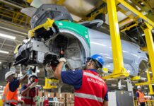 BYD planeja 50% de conteúdo nacional e expande produção de baterias no Brasil