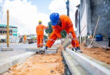 Obra da nova Avenida Acajutiba avança com pavimentação e urbanização