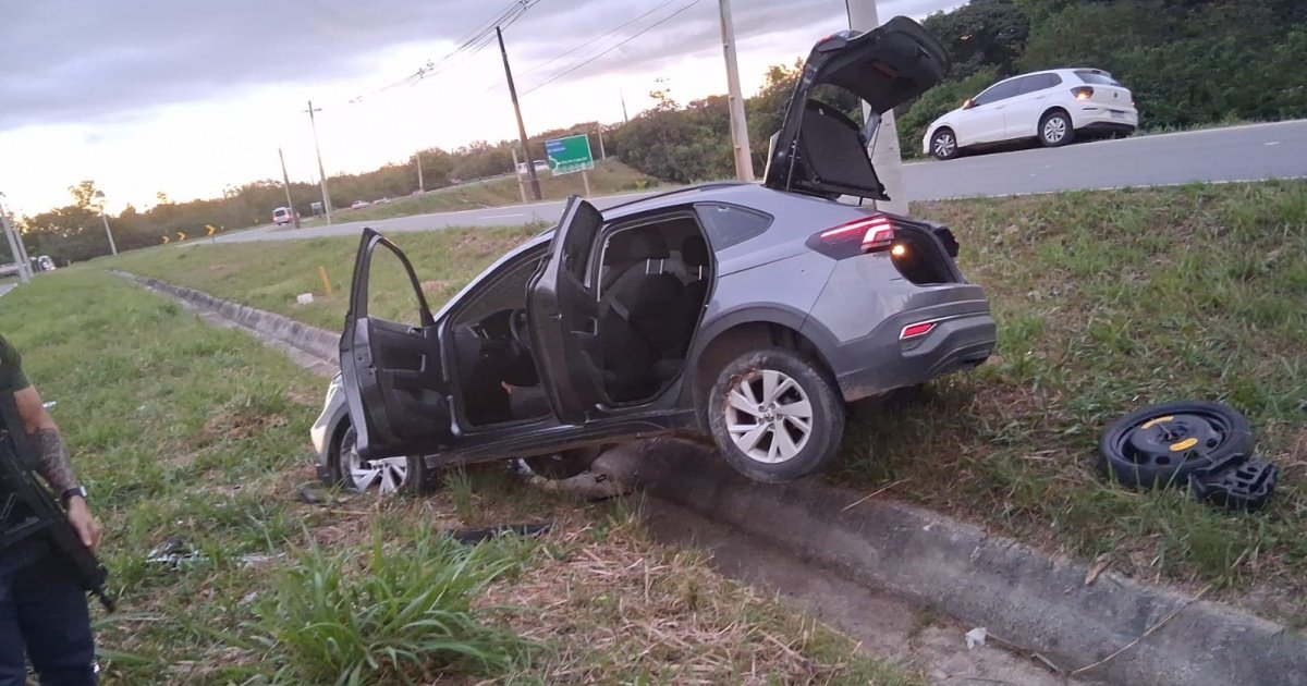 Veículos recuperados após ação policial em Salvador