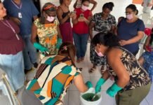BYD realiza oficina de sabão artesanal e reforça compromisso socioambiental