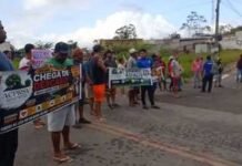 Moradores de Camaçari protestam novamente por melhorias no Parque Real Serra Verde