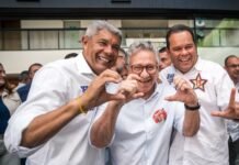 Caetano destaca força política de Jerônimo com apoio de 300 prefeitos na Bahia