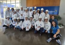 Estudantes de engenharia da UFRB visitam unidade da Braskem em Camaçari