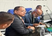 Pastor Antônio assume cadeira na Câmara Municipal de Camaçari