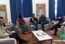 Câmara de Camaçari fecha parceria com Ufba para TV Câmara sinal aberto