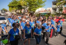Marcha para Jesus reúne fiéis em ato de fé e adoração em Lauro de Freitas