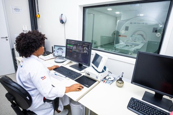 ressonancia-magnetica-policlinica-camacari.jpg