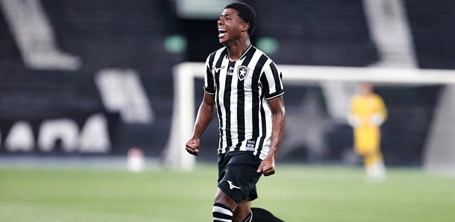 Partida entre Botafogo e Vasco da Gama Sub-17