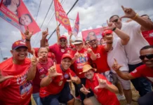 Carreata em Camaçari reforça apoio a Ivoneide Caetano e Lula