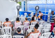 Carreta do Agora Tem Especialistas mantém atendimento à saúde da mulher em Camaçari