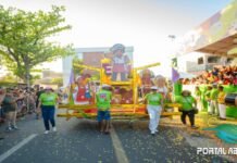 Carros alegóricos destacam Educação nos Desfiles Cívicos de Camaçari