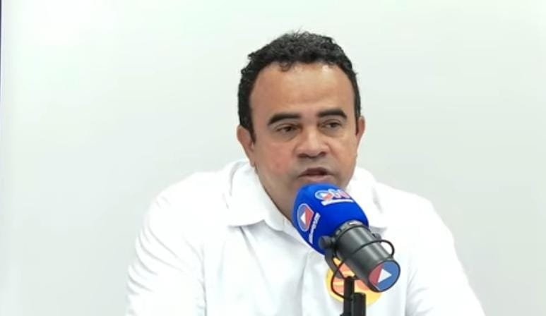 ronaldo-mansur-aponta-problemas-ambientais-no-polo-petroquimico-de-camacari910210802.jpeg